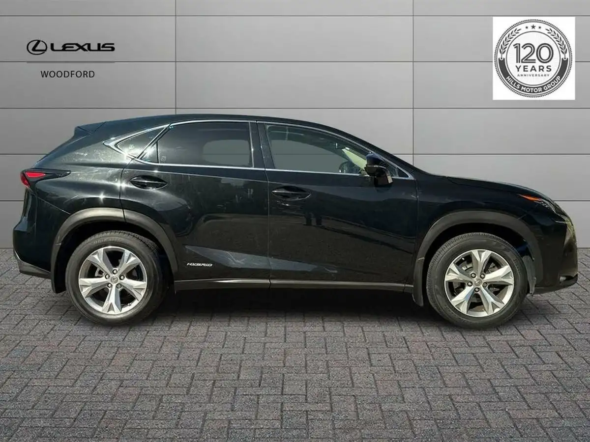 2016-lexus-nx-300h-25-premier-big-1