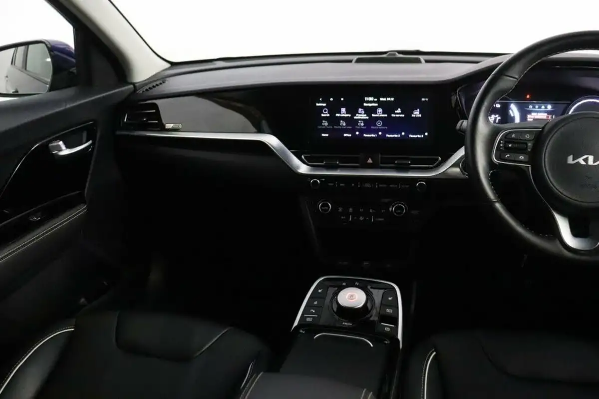2021-kia-e-niro-ev-3-big-28