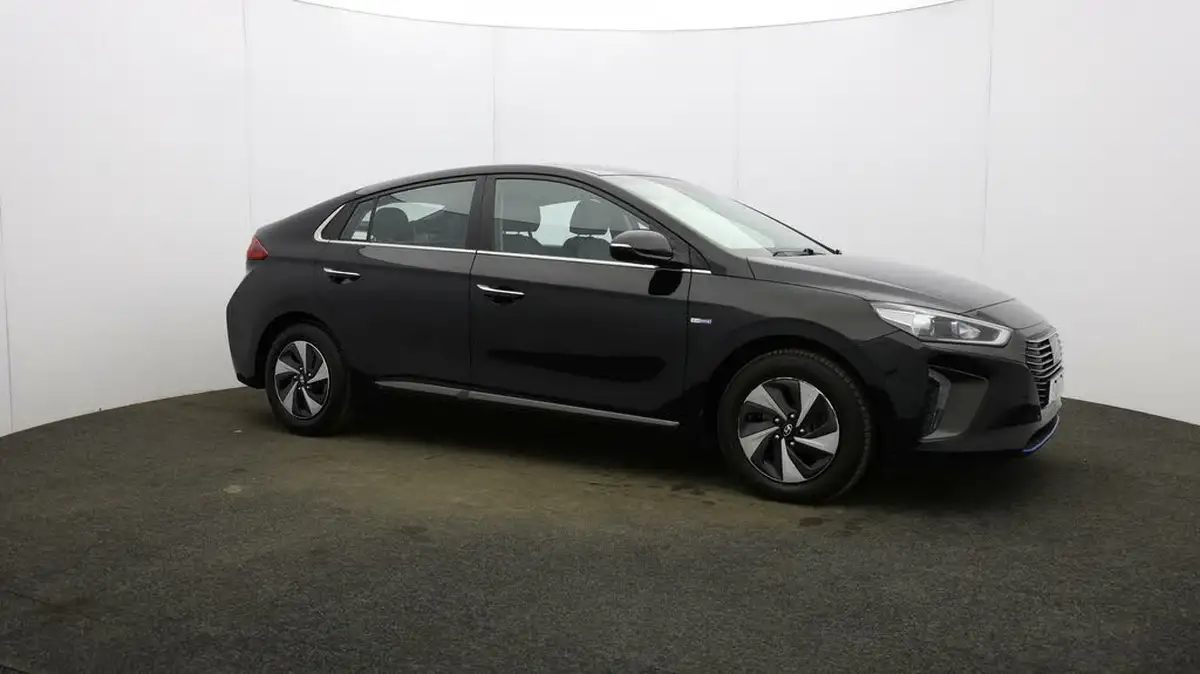 2019-hyundai-ioniq-16-gdi-premium-se-hybrid-big-40