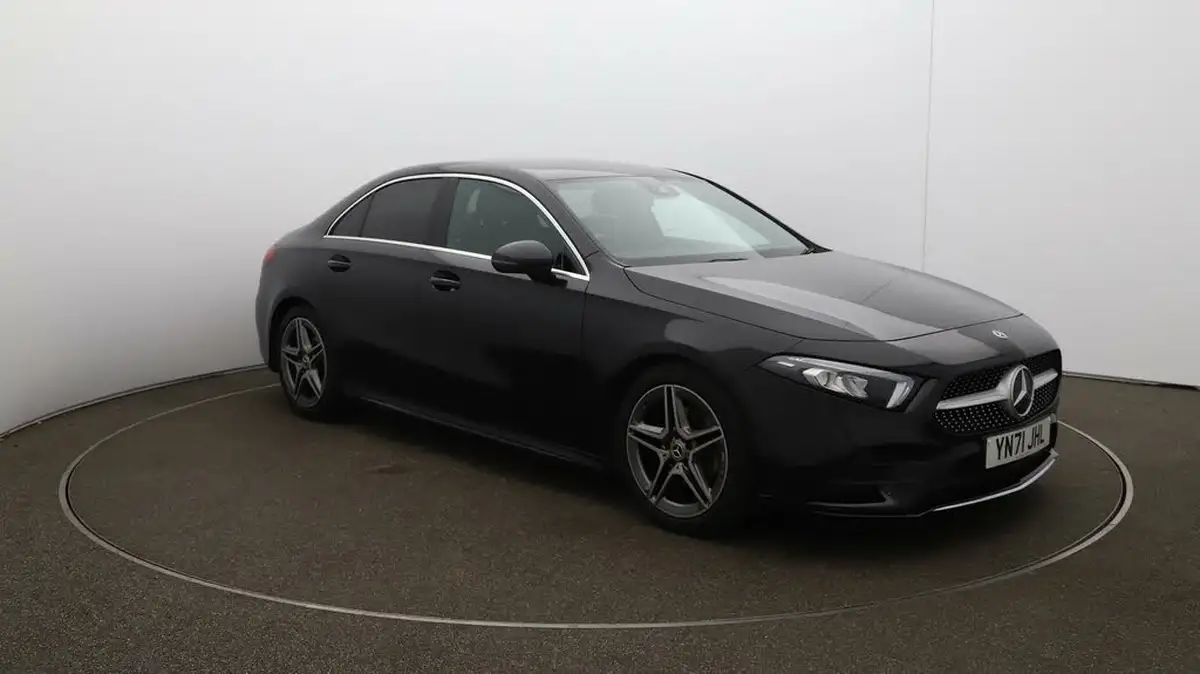 2021-mercedes-benz-a-class-13-a180-amg-line-saloon-4d-7g-dct-big-35