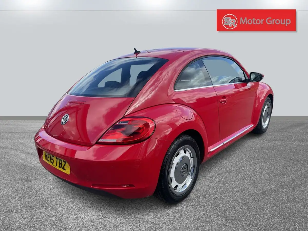 2015-volkswagen-beetle-20tdi-design-140ps-hatchback-3d-dsg-big-56
