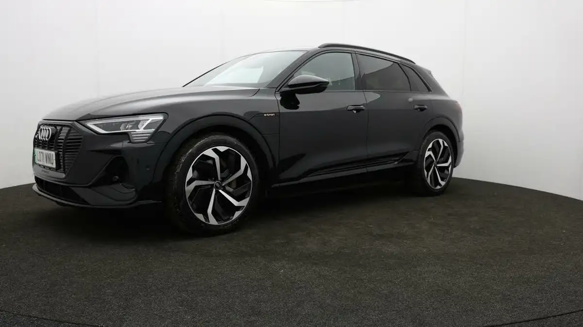 2022-audi-e-tron-55e-black-edition-station-wagon-big-54