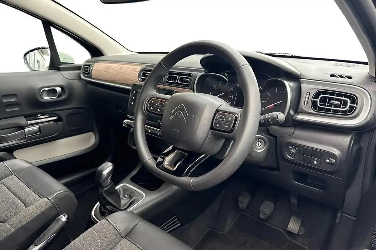 2023-citroen-c3-12-puretech-shine-plus-83ps-ss-big-7