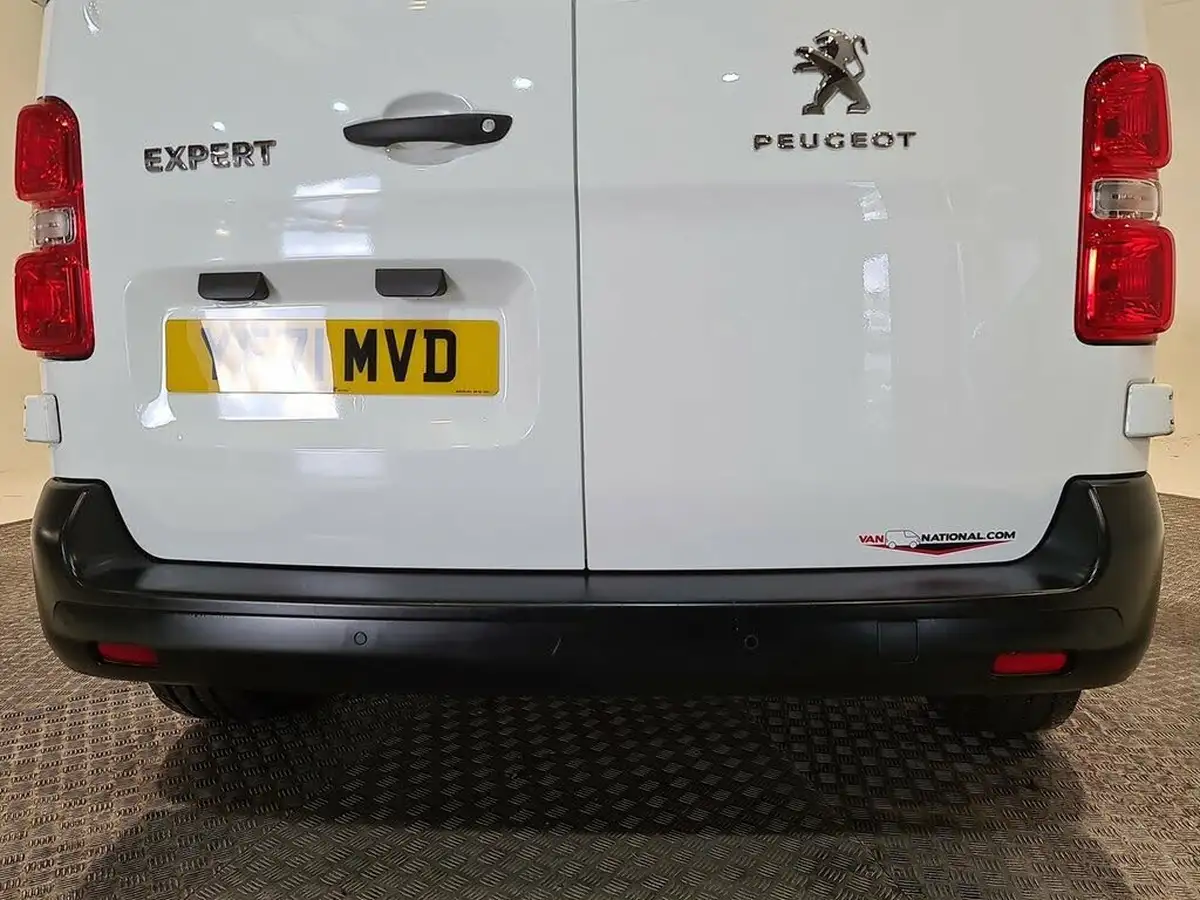 2022-peugeot-expert-15-bluehdi-professional-premium-compact-1000-big-20