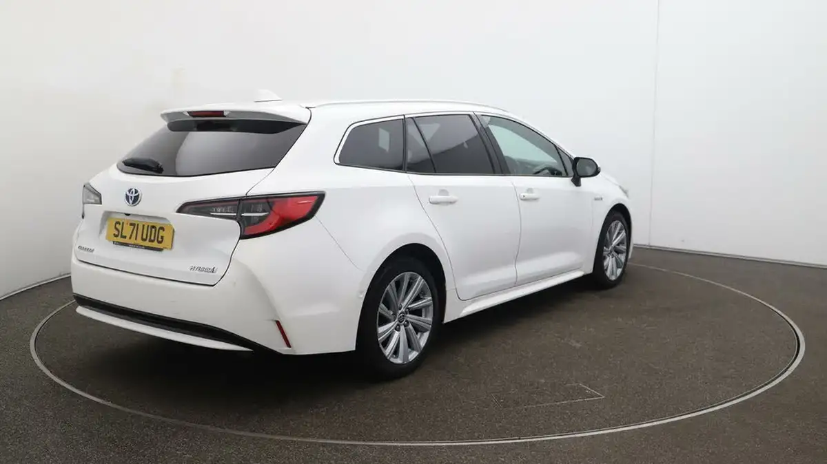 2021-toyota-corolla-18-vvt-i-design-trk-hatchback-5d-big-49