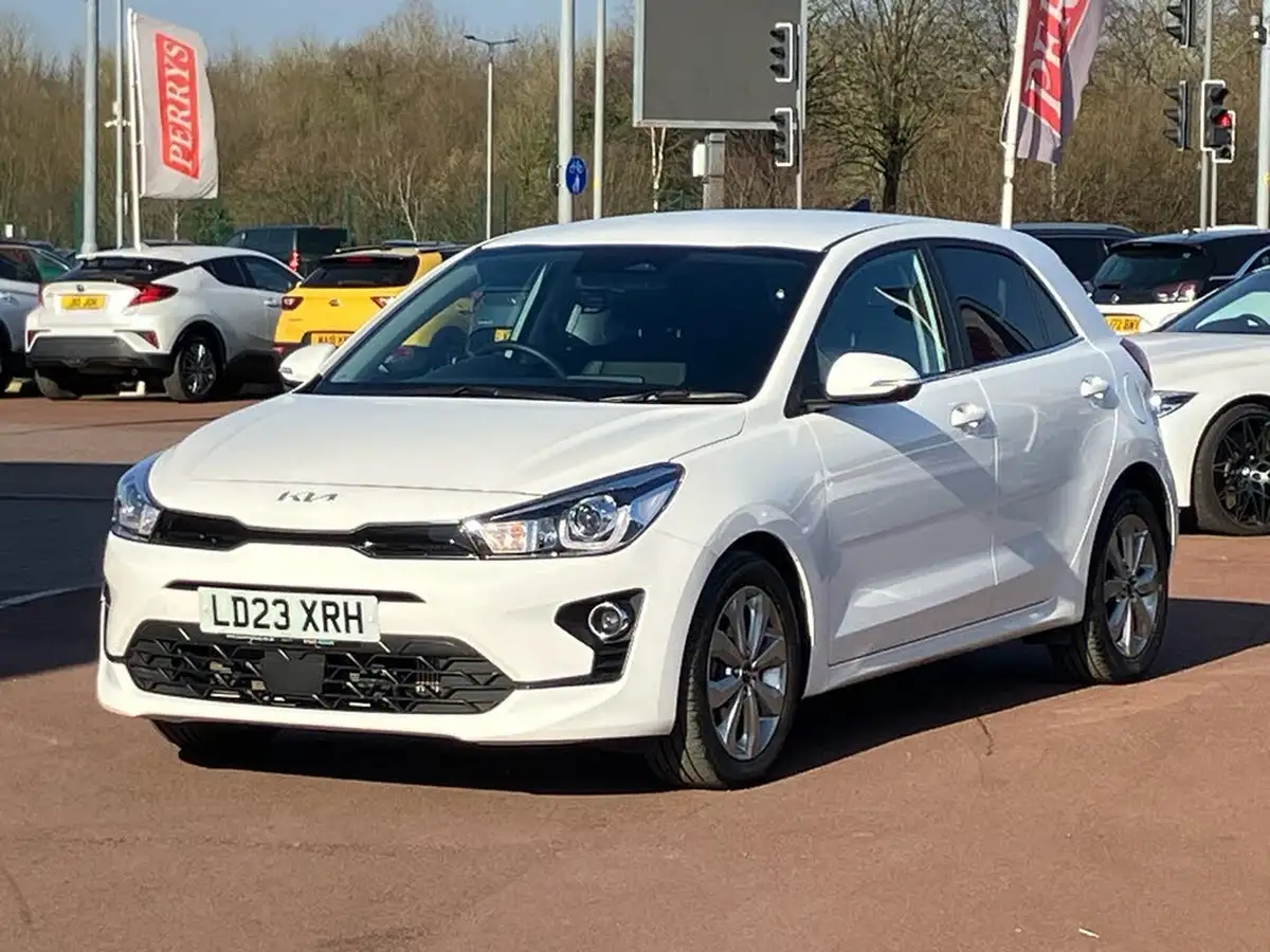 2023-kia-rio-10-t-gdi-3-dct-big-31