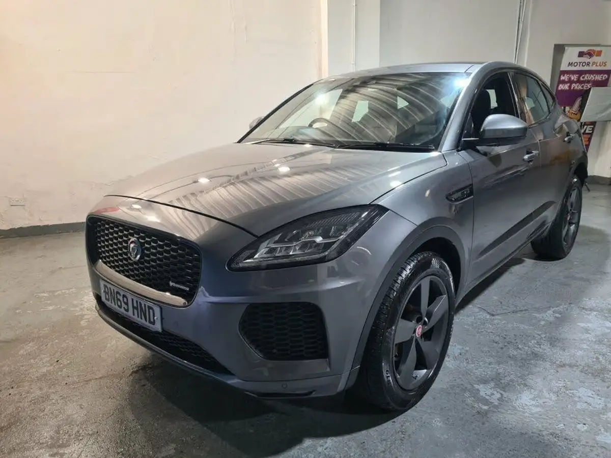 2019-jaguar-e-pace-20-i4d-chequered-flag-180ps-big-14