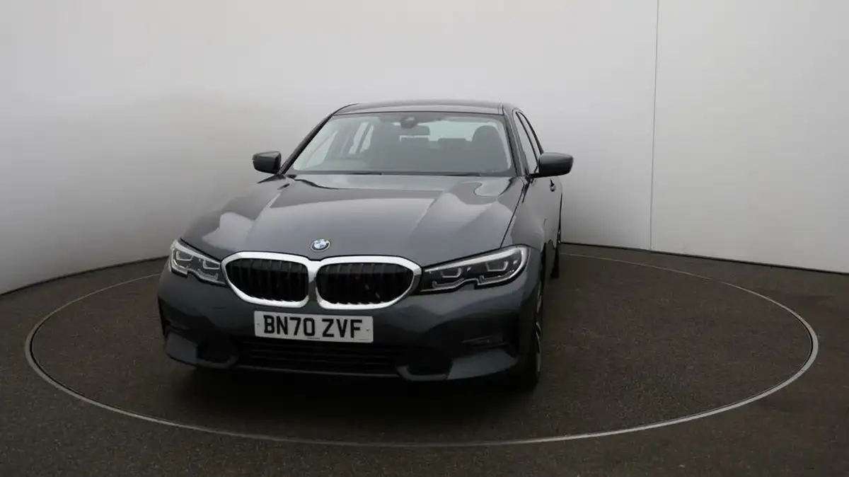 2020-bmw-3-series-20-330e-sport-pro-saloon-4d-big-31