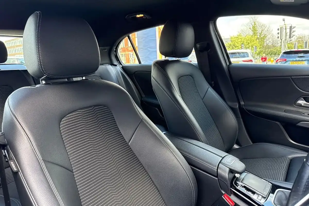 2019-mercedes-benz-a-class-13-a180-sport-executive-hatchback-5d-1332cc-7g-dct-big-20
