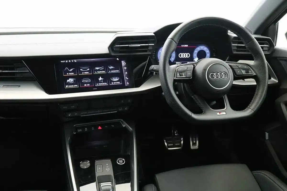 2024-audi-a3-15-35-tfsi-s-line-sportback-5d-tronic-big-1