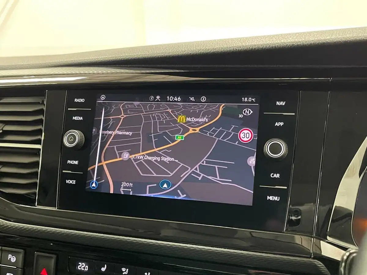 2020-volkswagen-caravelle-20bitdi-executive-bmt-big-69
