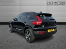 2020-volvo-xc40-15-t3-r-design-small-4