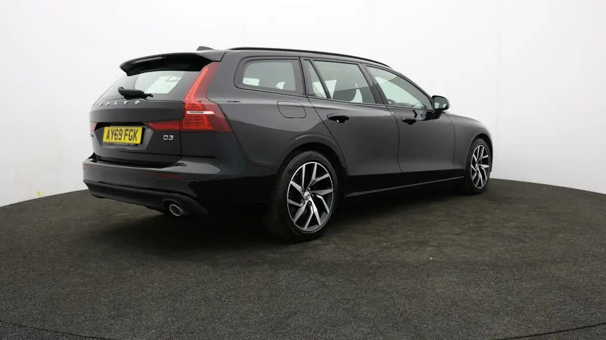 2019-volvo-v60-20td-d3-momentum-plus-geartronic-big-76