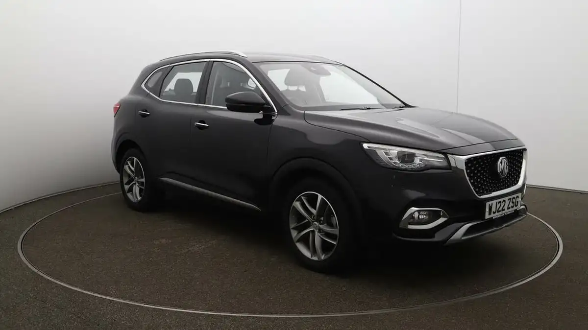 2022-mg-hs-15t-gdi-excite-162ps-big-1