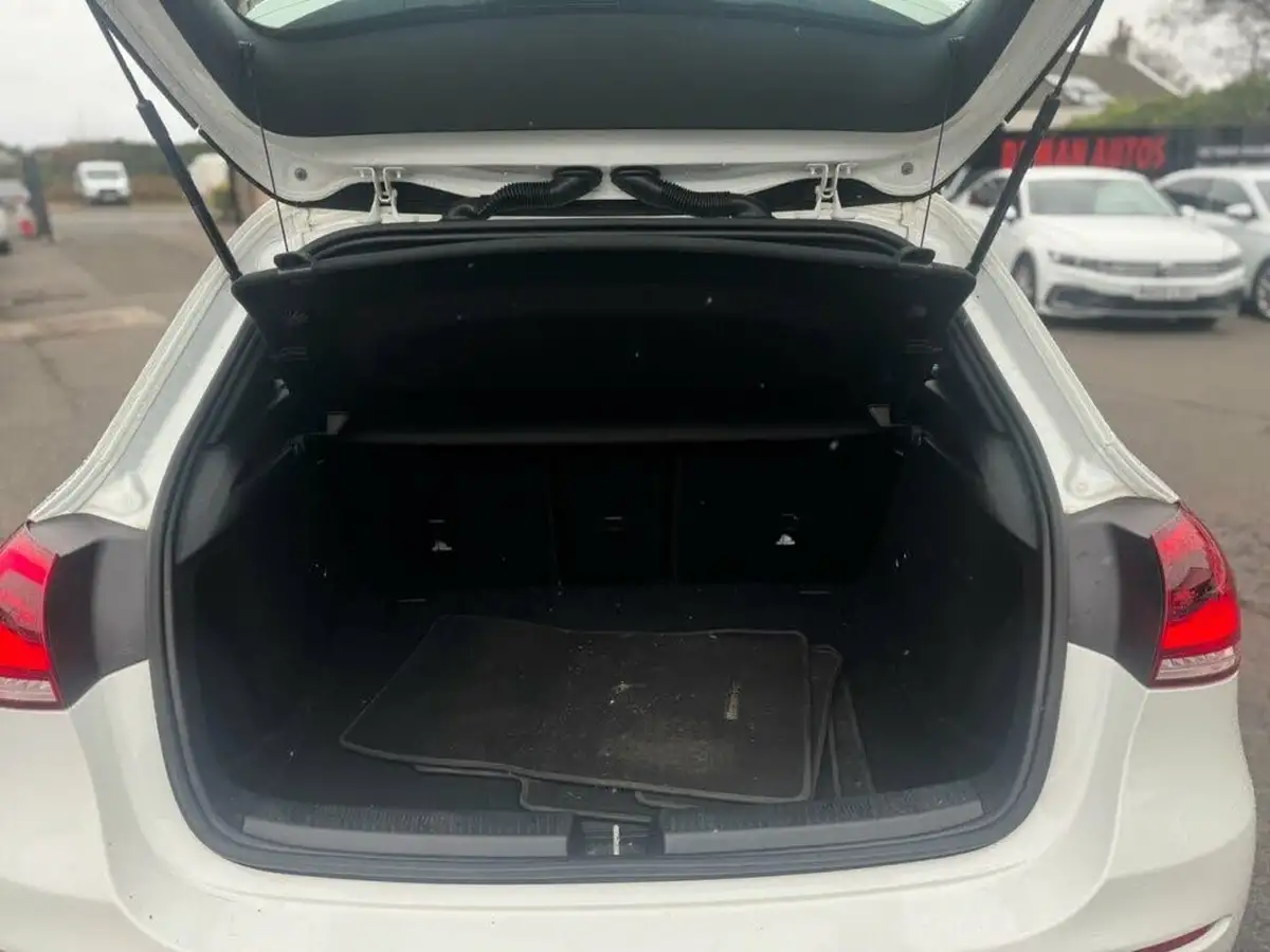 2019-mercedes-benz-a-class-15d-a180d-sport-hatchback-5d-7g-dct-big-26