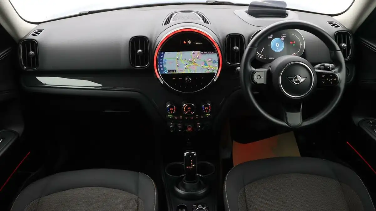2022-mini-countryman-15-cooper-classic-auto-big-12