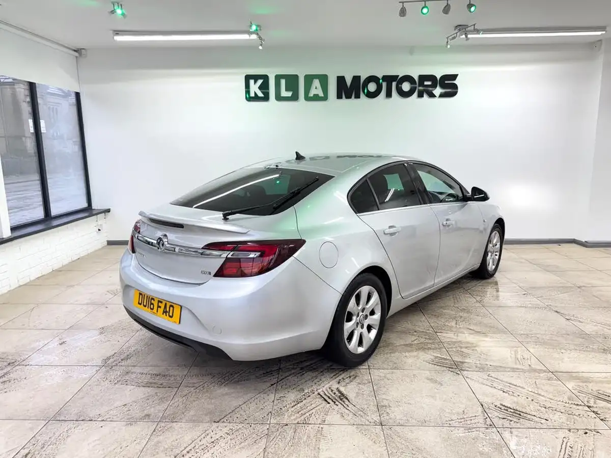 2016-vauxhall-insignia-16cdti-sri-nav-ss-big-4