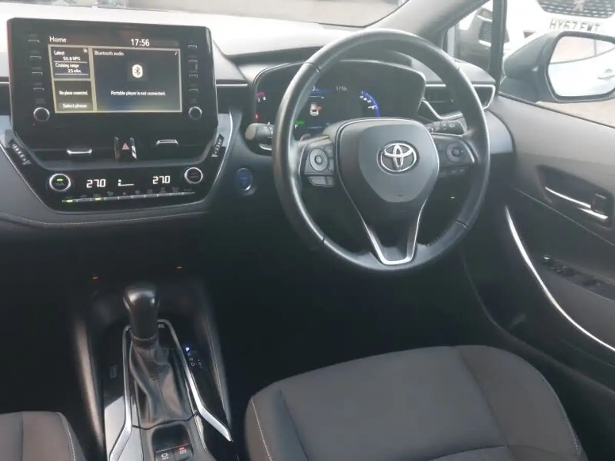 2022-toyota-corolla-20-vvt-i-icon-193bhp-hatchback-big-16