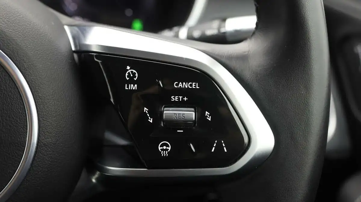 2019-jaguar-i-pace-ev400-hse-big-21
