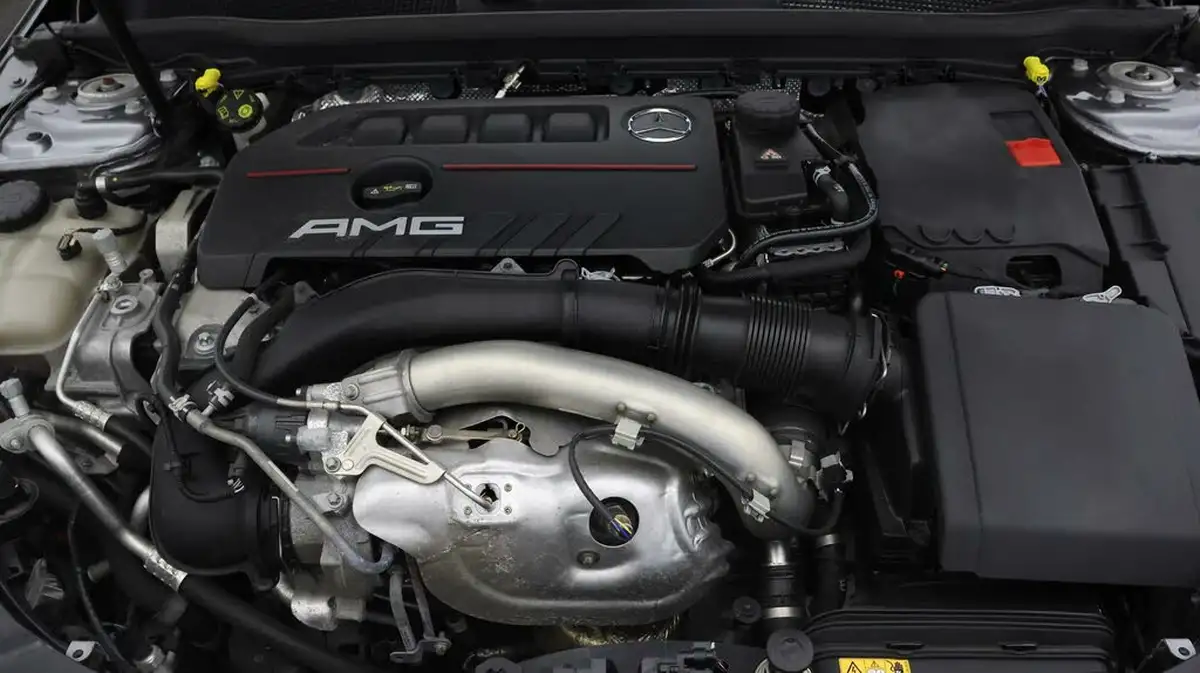 2019-mercedes-benz-a-class-20-a35-amg-premium-hatchback-5d-big-18