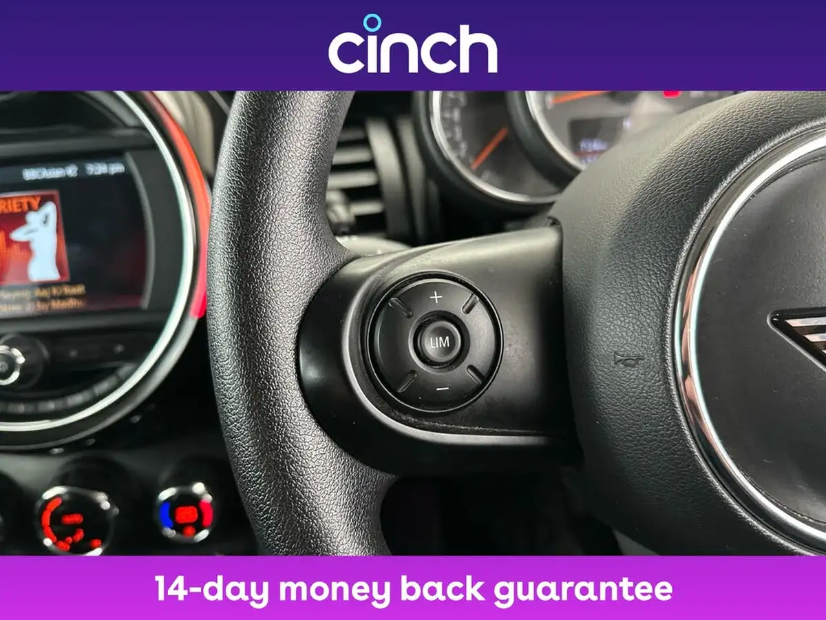 2020-mini-cooper-15-one-classic-comfort-5d-big-21
