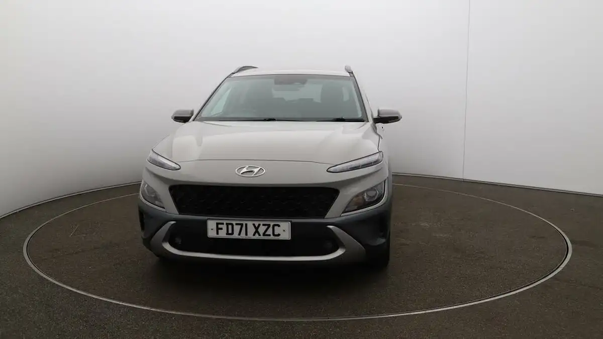2022-hyundai-kona-16-gdi-premium-big-30