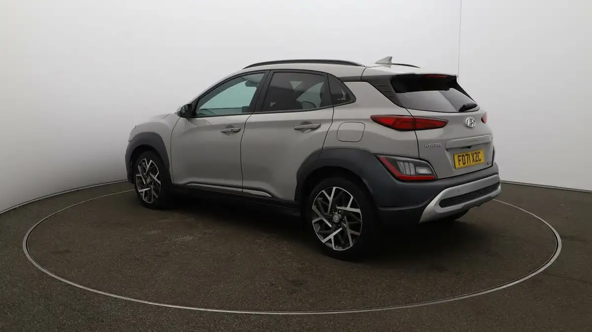 2022-hyundai-kona-16-gdi-premium-big-54