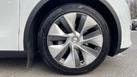 2022-tesla-model-y-e-long-range-small-19