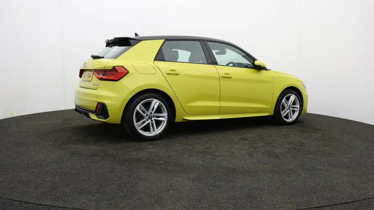 2022-audi-a1-10-25-tfsi-s-line-big-26