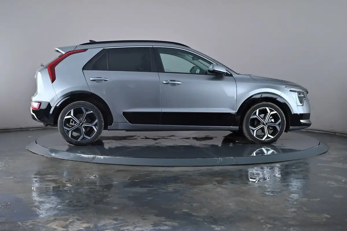 2024-kia-niro-16-gdi-139bhp-hev-132kwh-big-26