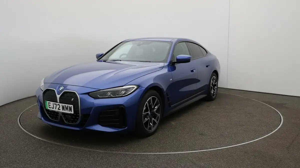 2022-bmw-i4-e-edrive40-m-sport-big-31