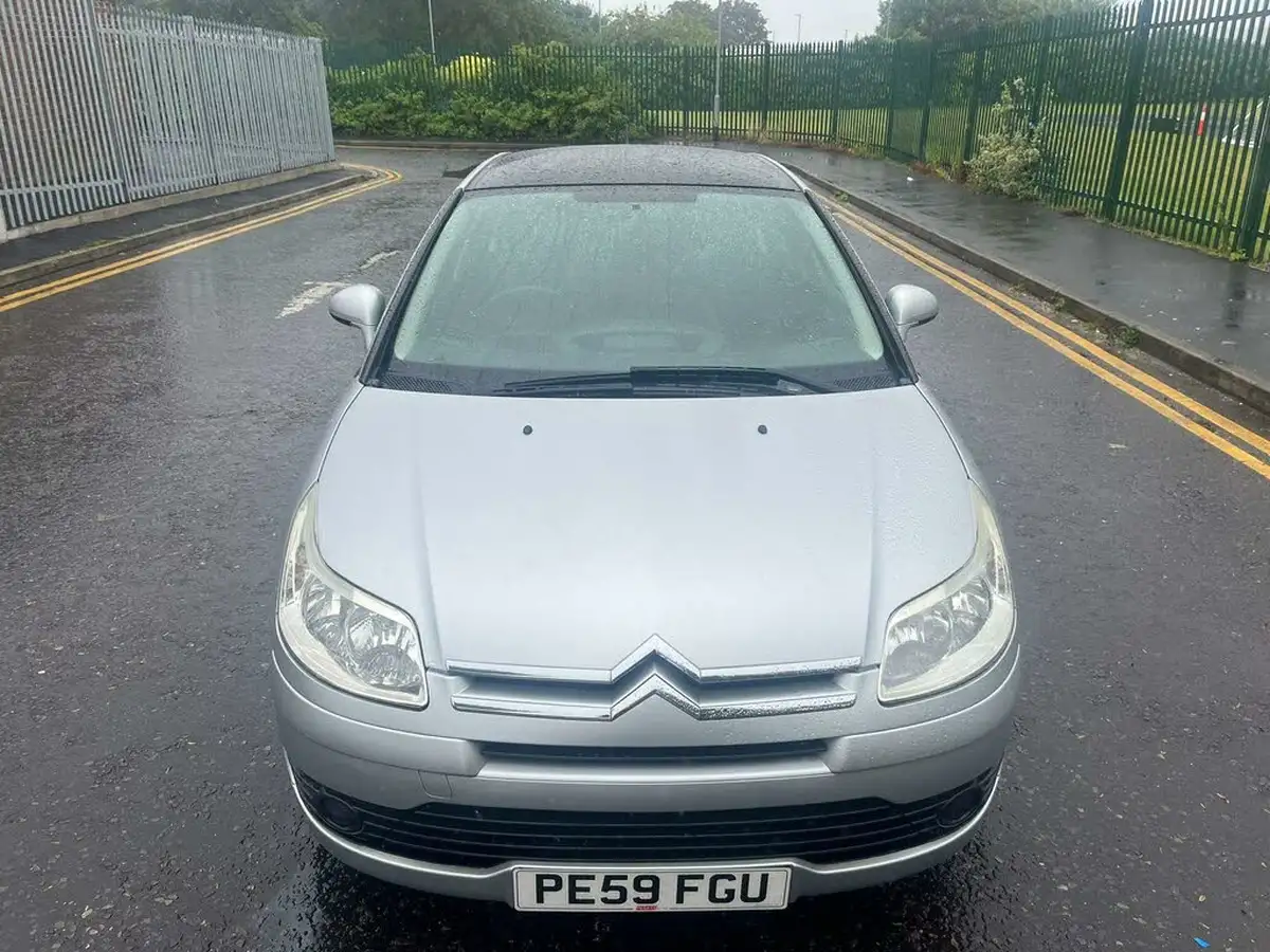 2009-citroen-c4-16-cachet-big-33
