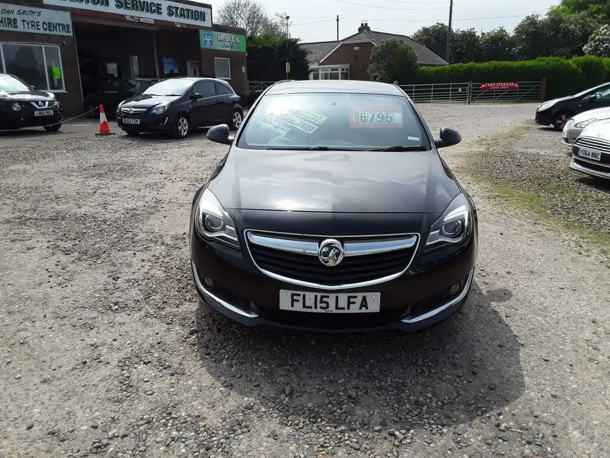 2015-vauxhall-insignia-20cdti-sri-vx-line-140ps-navss-ecoflex-big-1