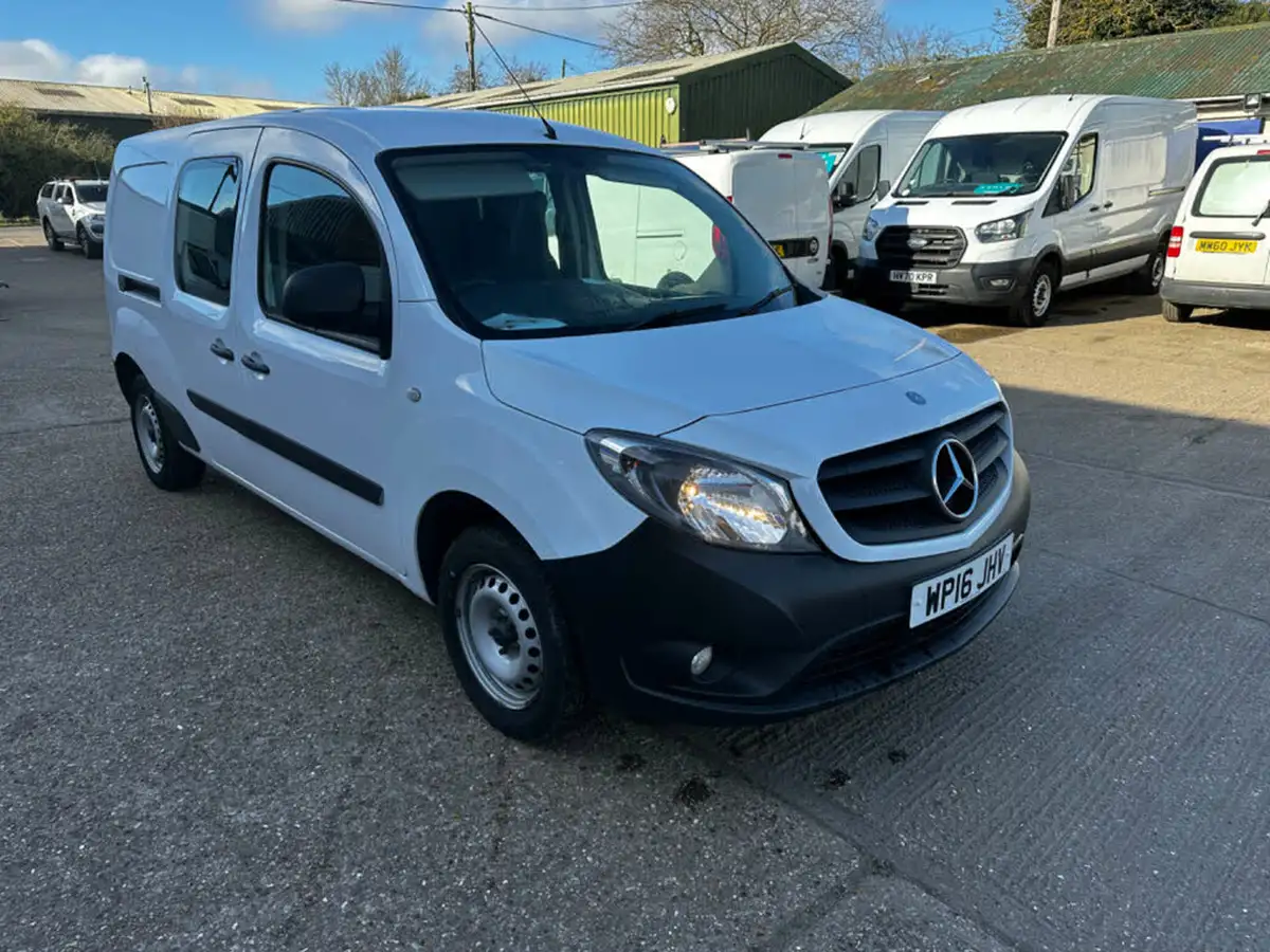 2016-mercedes-benz-citan-15-cdi-109-15cdi-extra-long-dualiner-big-1
