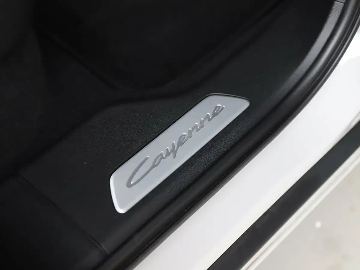 2023-porsche-cayenne-30-v6-353ps-coupe-big-47