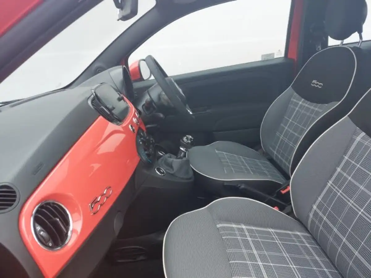 2020-fiat-500-10-lounge-big-4