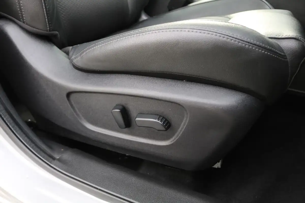 2019-nissan-qashqai-13-dig-t-tekna-140ps-big-25