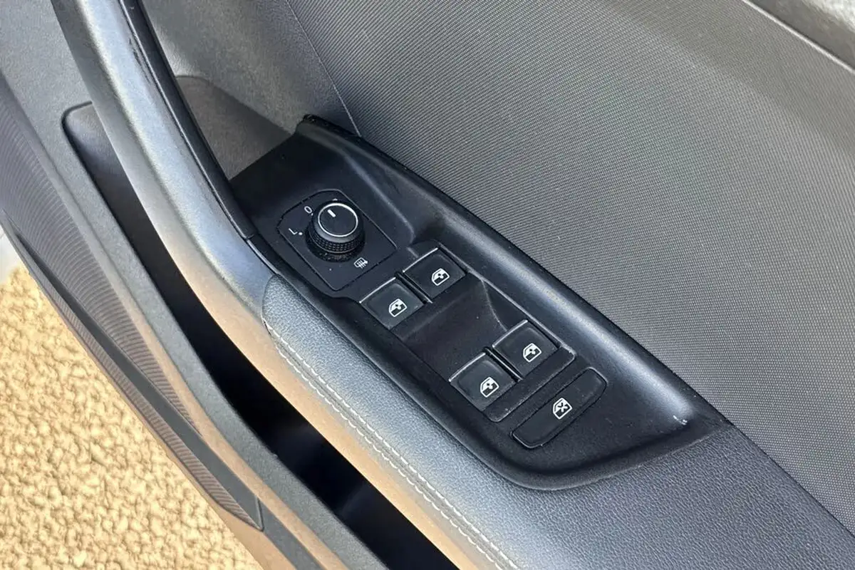 2019-audi-a1-10-30-tfsi-s-line-big-20