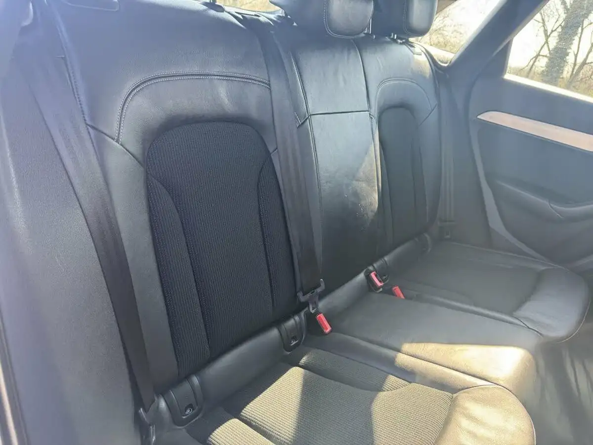 2018-audi-q3-20-tdi-s-line-edition-big-15