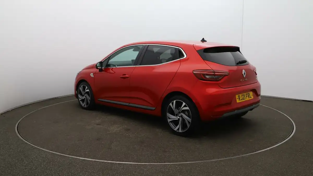 2021-renault-clio-16-rs-line-big-5