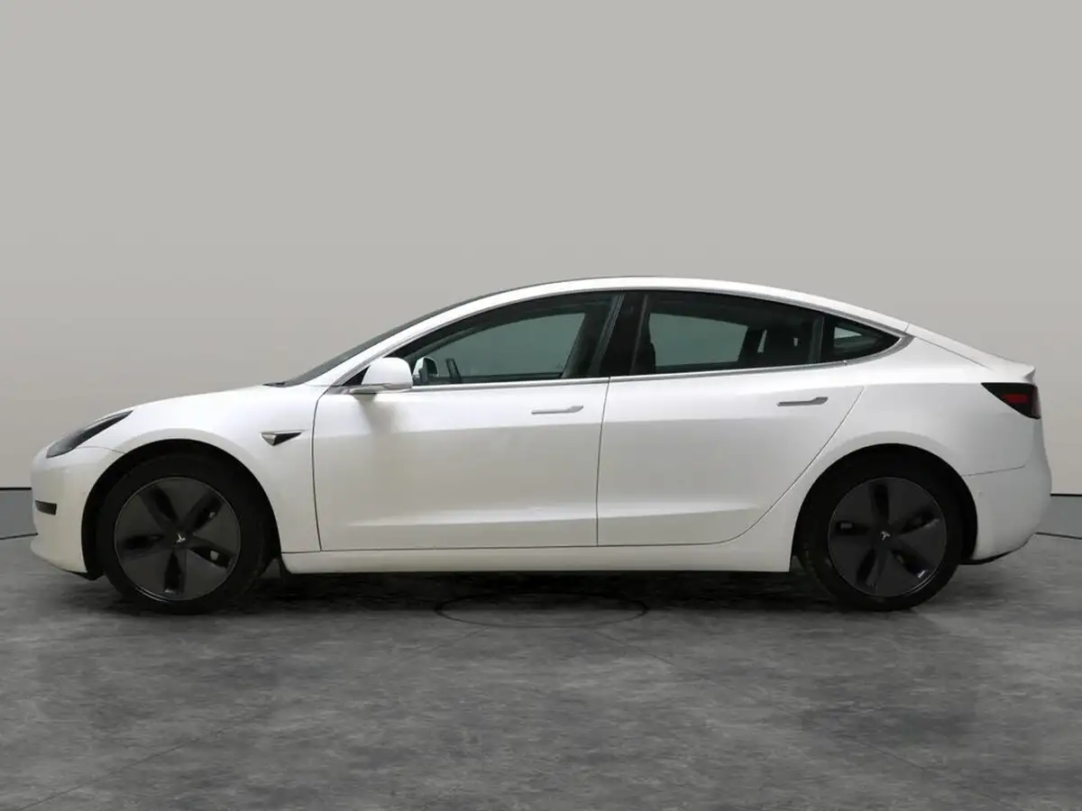 2020-tesla-model-3-e-standard-plus-big-14