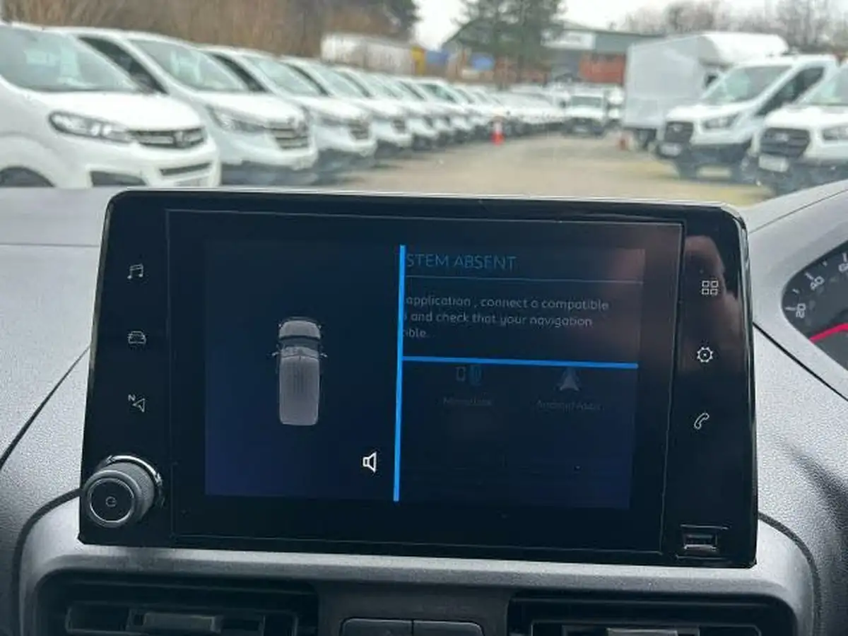 2019-peugeot-partner-15-bluehdi-1000-professional-100ps-eu6dt-panel-big-18
