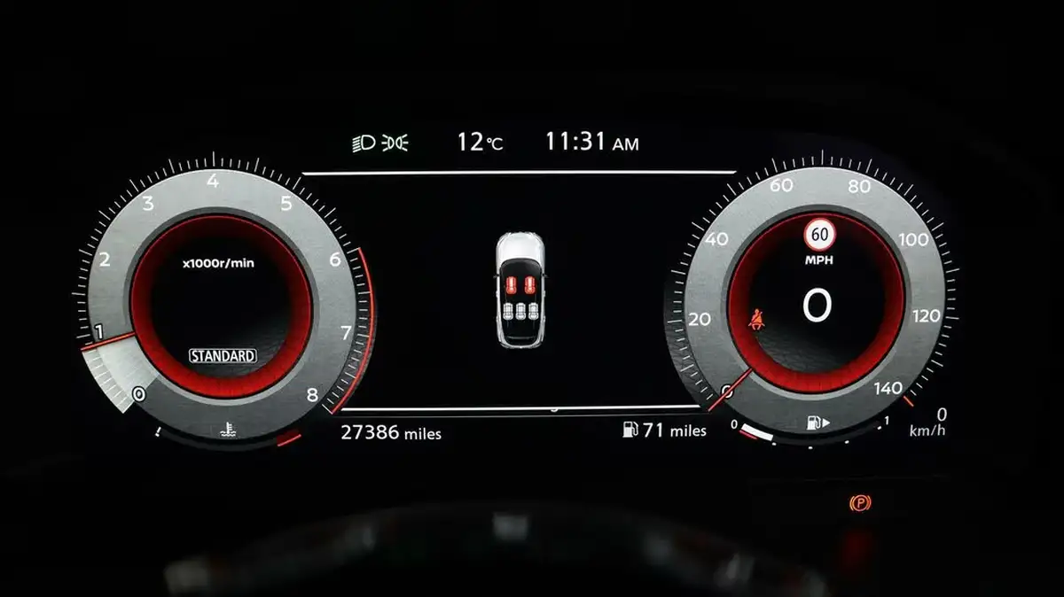 2021-nissan-qashqai-13-dig-t-premiere-edition-140ps-big-9