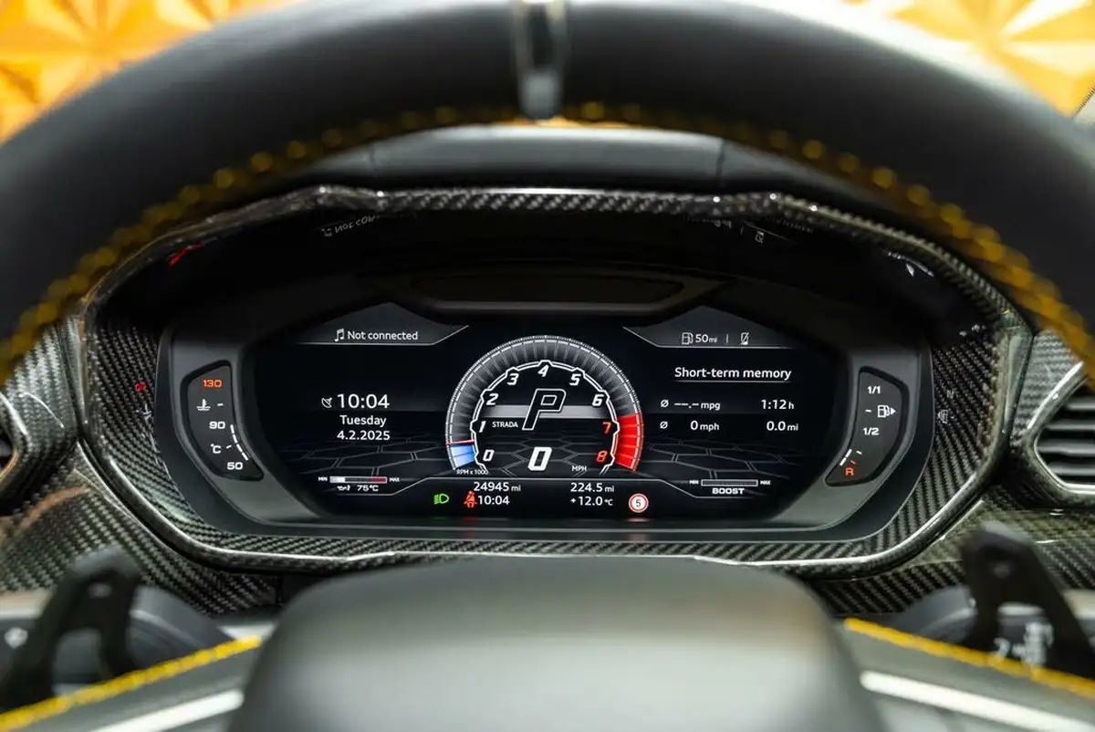 2021-lamborghini-urus-40-no-trim-big-19