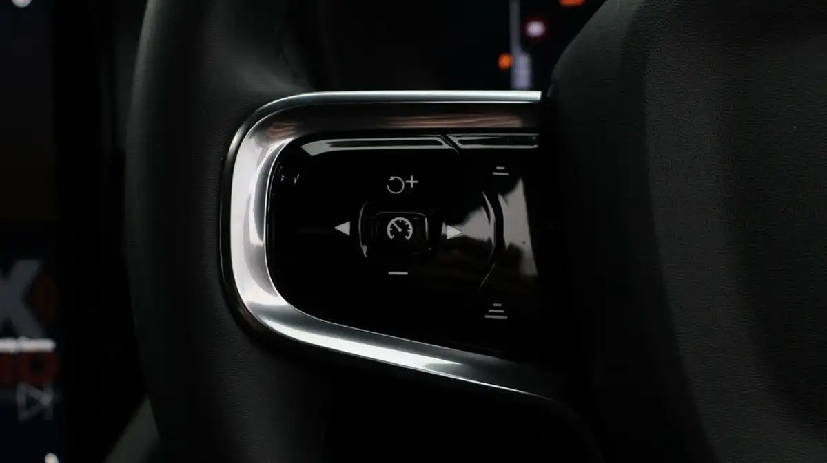 2022-polestar-polestar-2-e-ps2-165kw-standard-single-hatchback-big-22