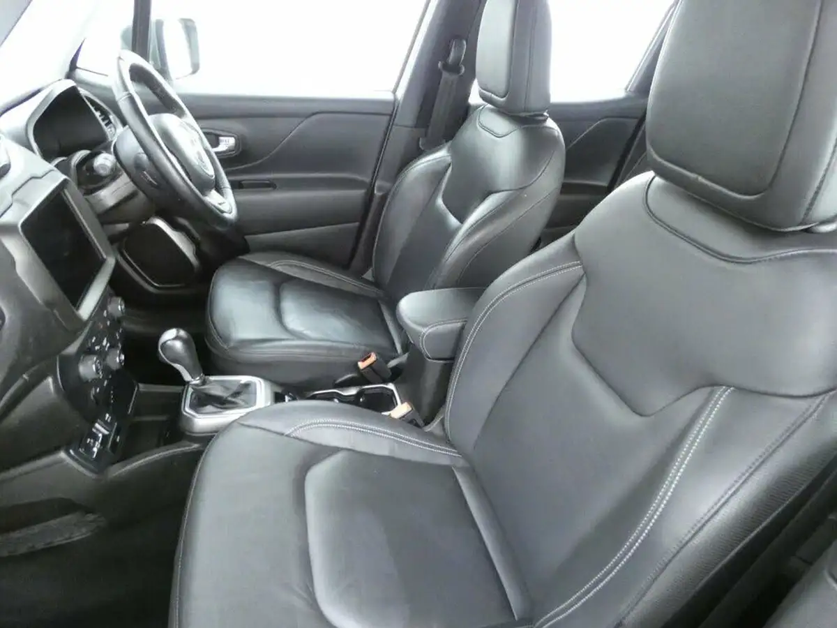 2021-jeep-renegade-13-gse-limited-big-18