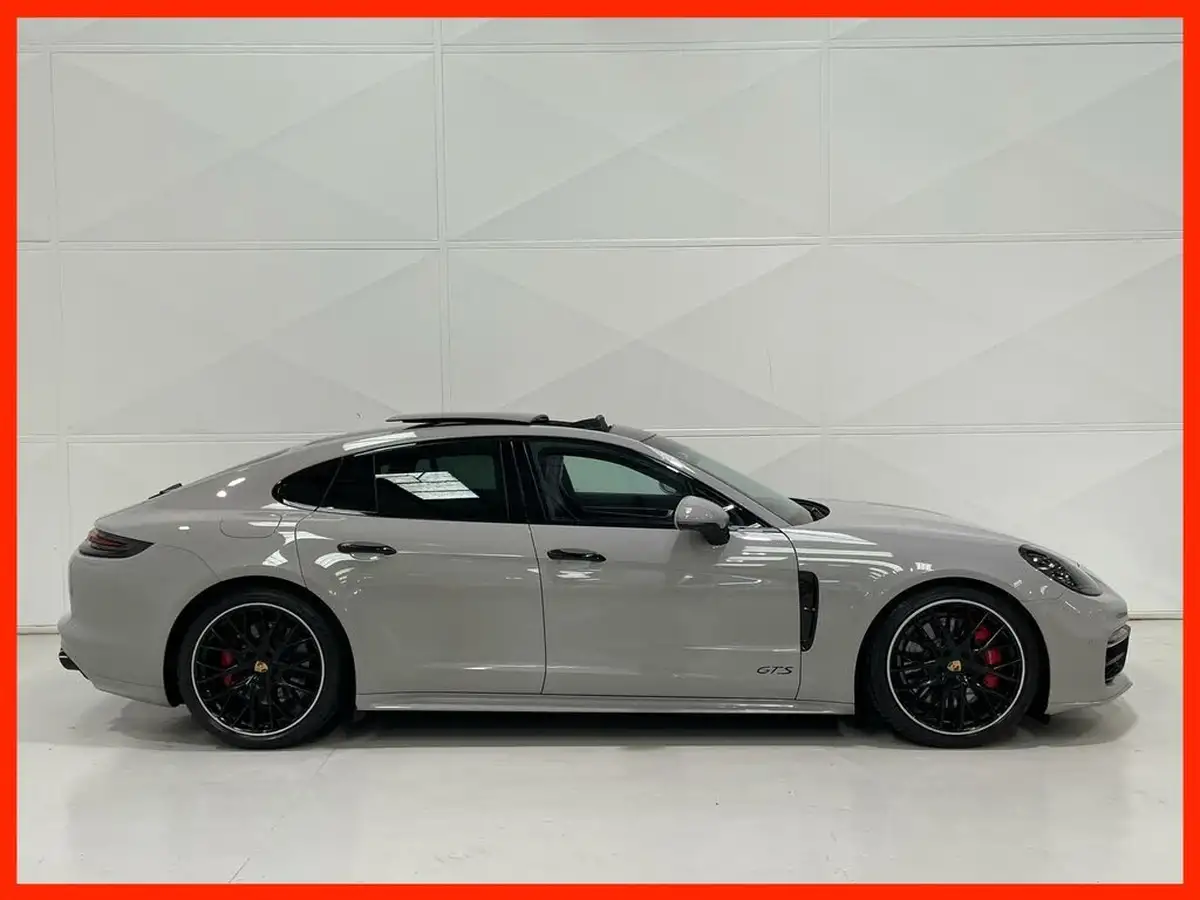 2019-porsche-panamera-40-v8-gts-hatchback-big-1