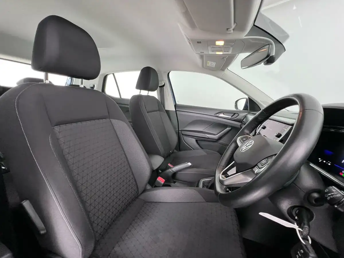 2023-volkswagen-t-cross-10-tsi-se-110ps-dsg-big-11