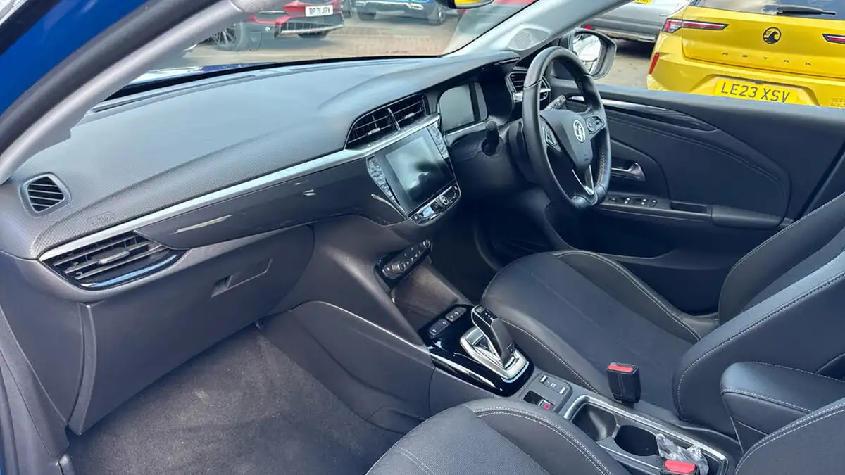 2022-vauxhall-corsa-12-turbo-elite-edition-auto-big-11
