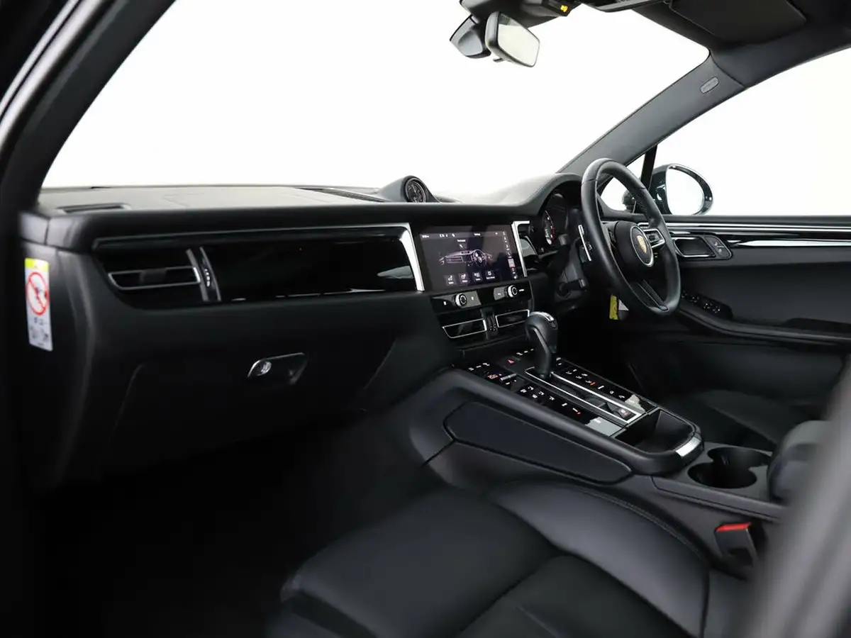 2024-porsche-macan-29-v6-s-big-2